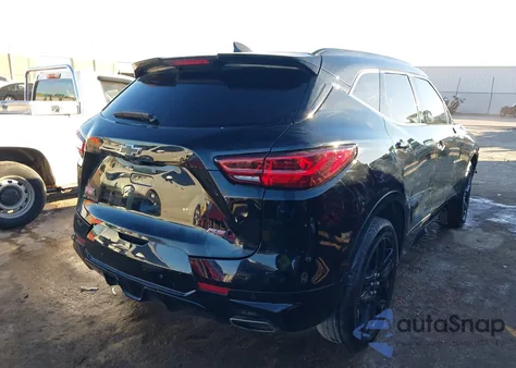 2024 Chevrolet Blazer Fwd Rs z USA, uszkodzony, nr VIN 3GNKBERS1RS266841